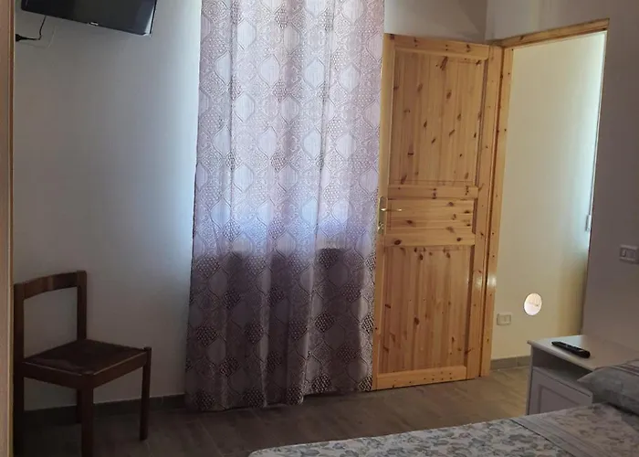 Casa Paradigna Konukevi