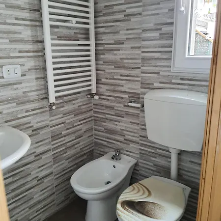 Pensión Casa Paradigna Parma