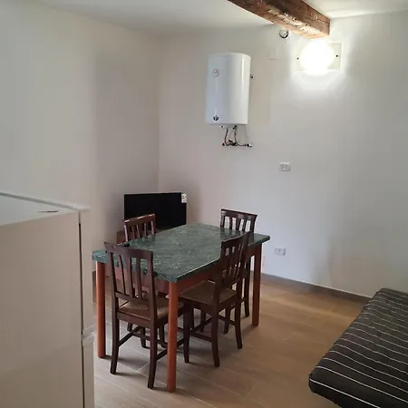 Pensión Casa Paradigna 3*